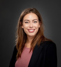 Hayley Villeggiante headshot